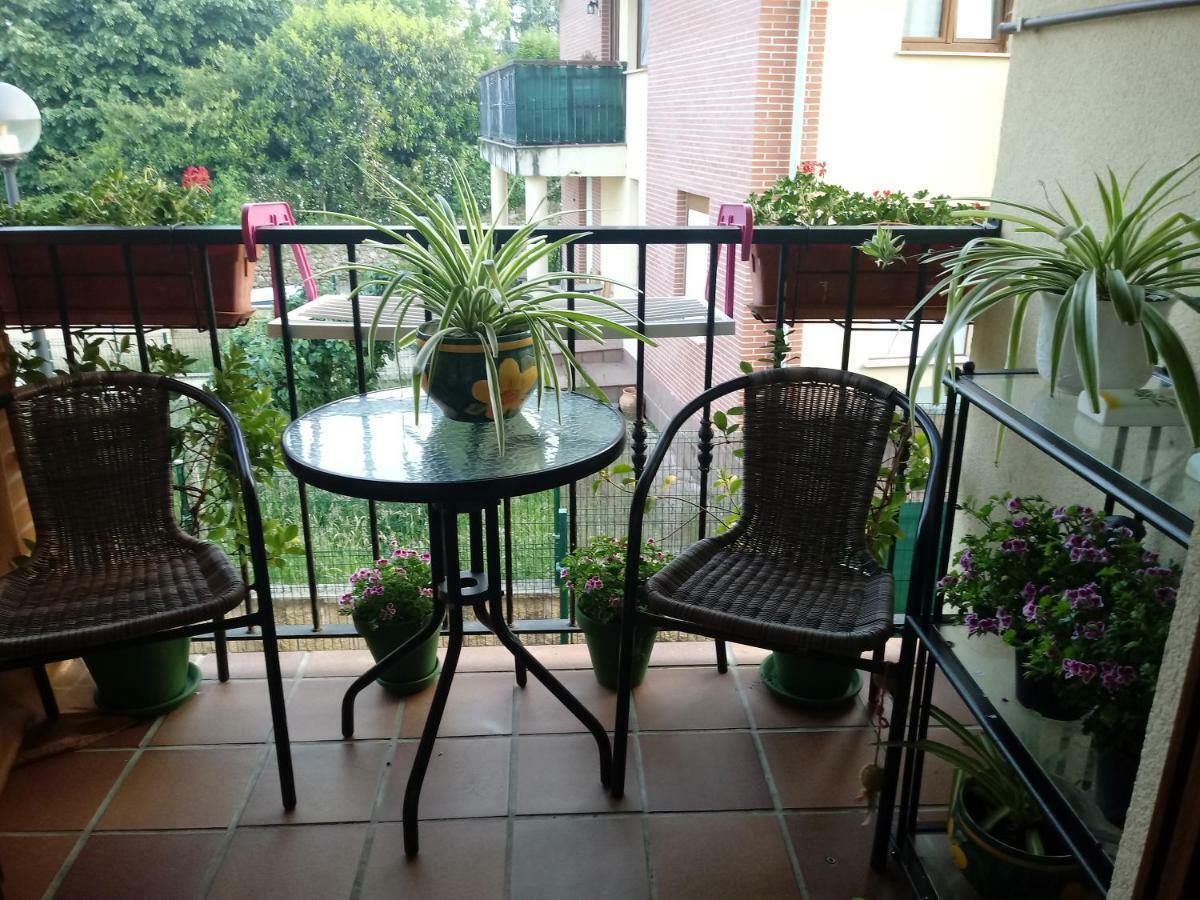 El Balcon De Villapresente Luaran gambar